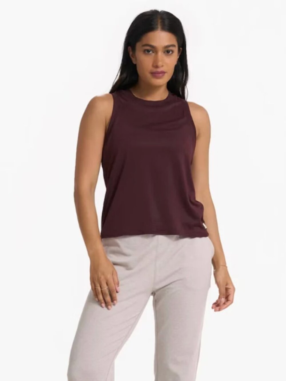 Vuori Women's Energy Tank Top in Ruby Heather Size XS